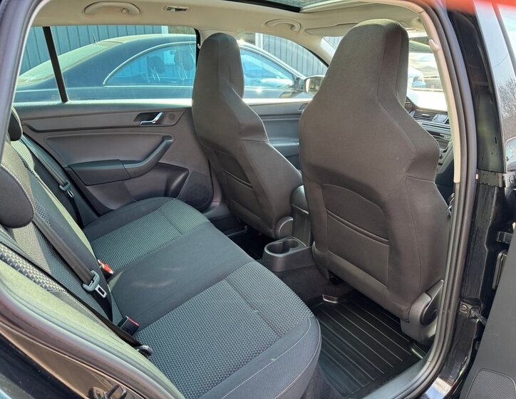 Škoda Rapid Hatchback 1,2 l 77 kw