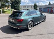 Audi A4 Allroad 8
