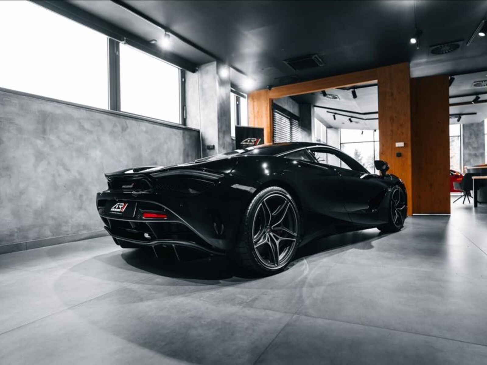 McLaren 720S 10