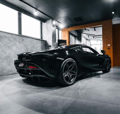 McLaren 720S 10