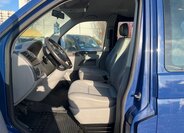 Volkswagen Caravelle 12