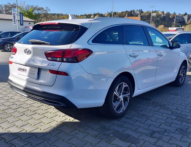 Hyundai i30 5