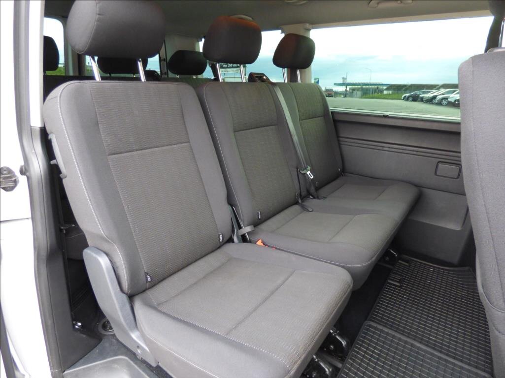 Volkswagen Caravelle MPV 2,0 l 110 kw