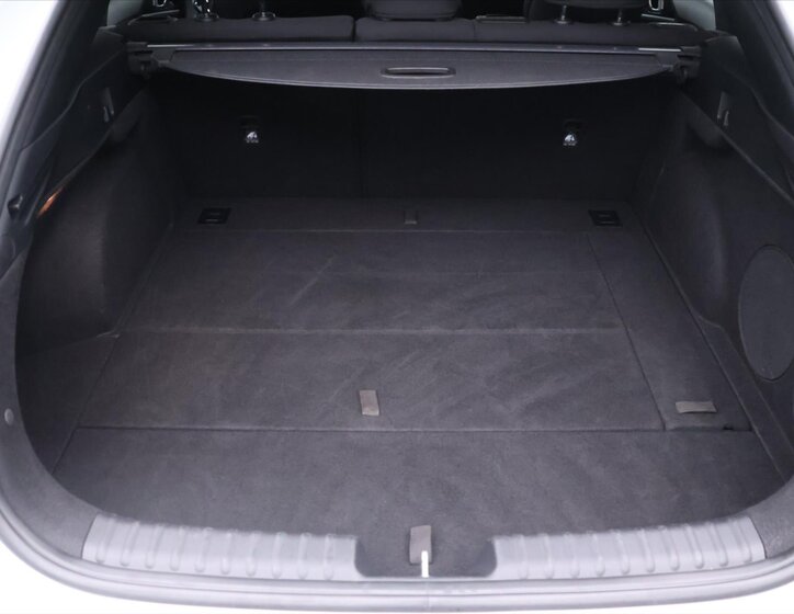 KIA ProCeed Hatchback 1,5 l 117 kw