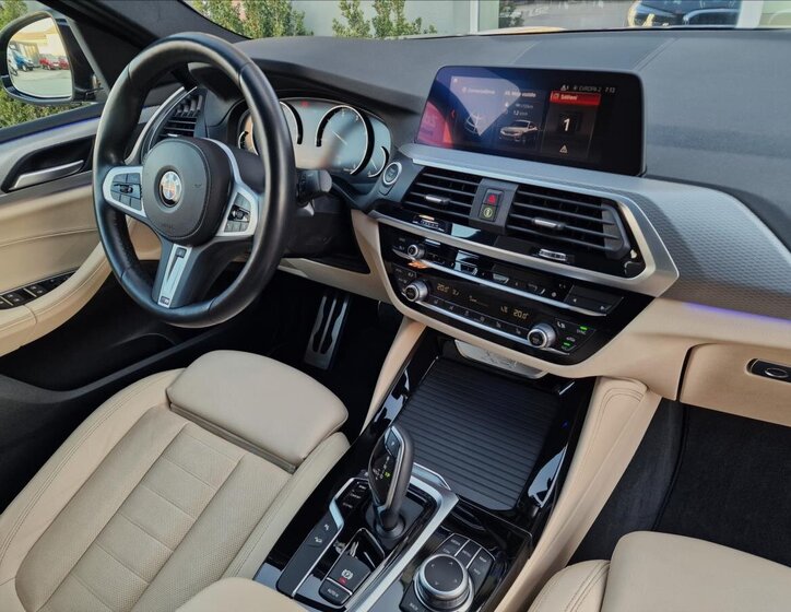 BMW X4 SUV / Terénní 3,0 l 210 kw