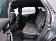 Audi Q7 33