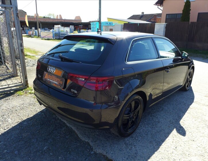 Audi A3 Hatchback 1,4 l 90 kw