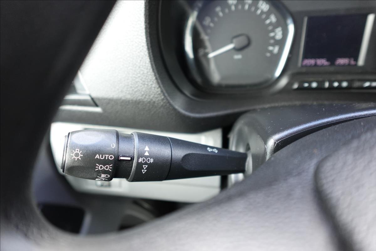 Opel Vivaro Ostatní 1,5 l 75 kw