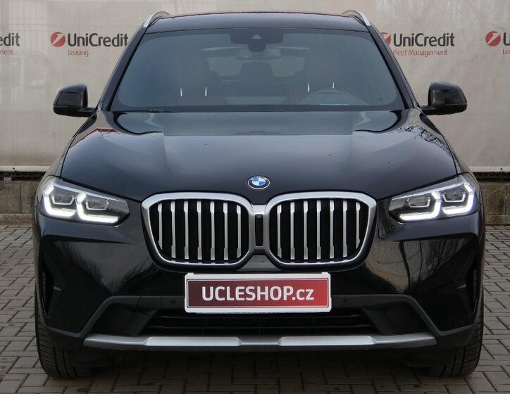 BMW X3 SUV / Terénní 2,0 l 140 kw
