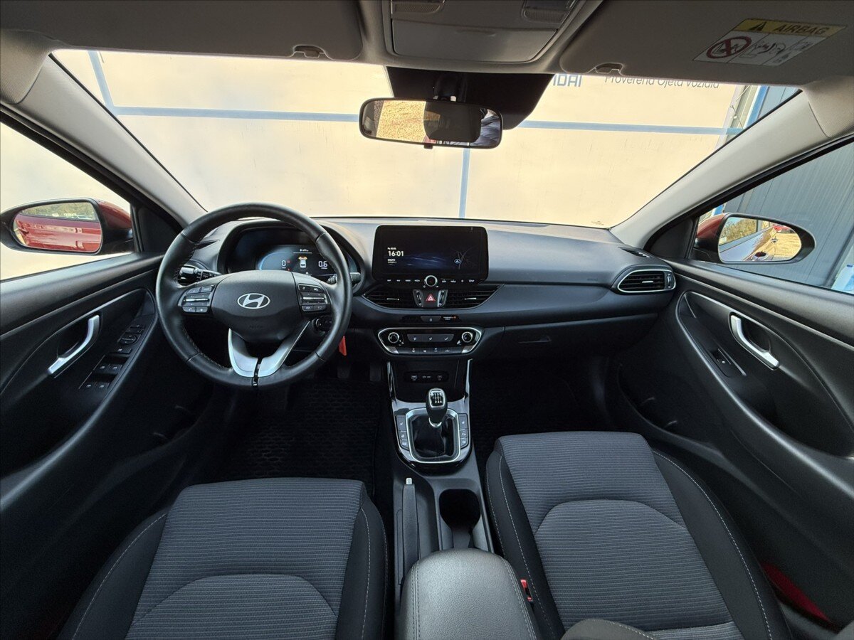 Hyundai i30 Kombi 1,5 l 103 kw