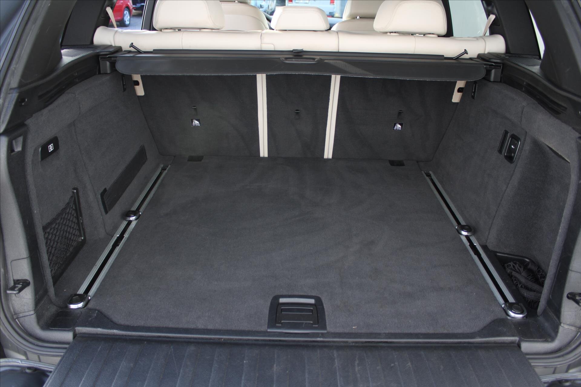 BMW X5 SUV 3,0 l 230 kw