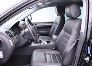 Volkswagen Touareg SUV / Terénní 3,0 l 176 kw