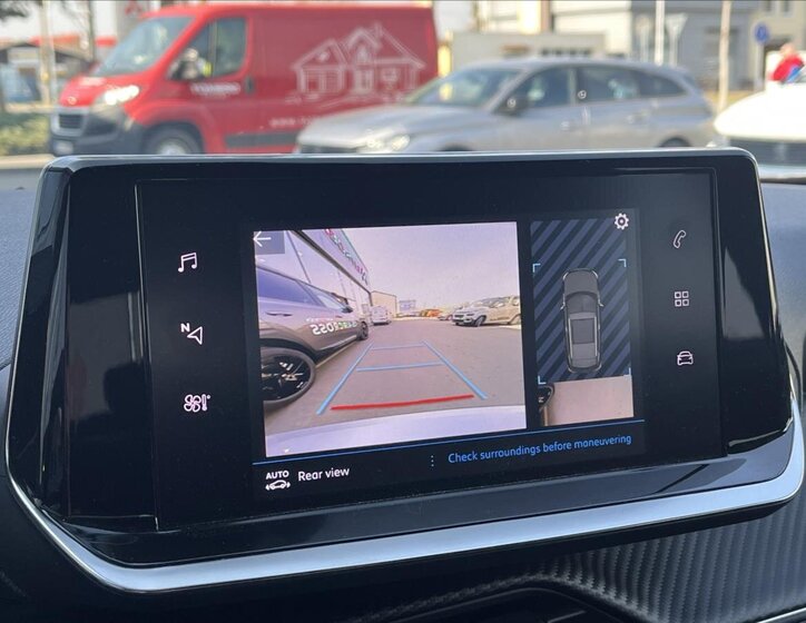 Peugeot 2008 SUV / Terénní 1,2 l 96 kw