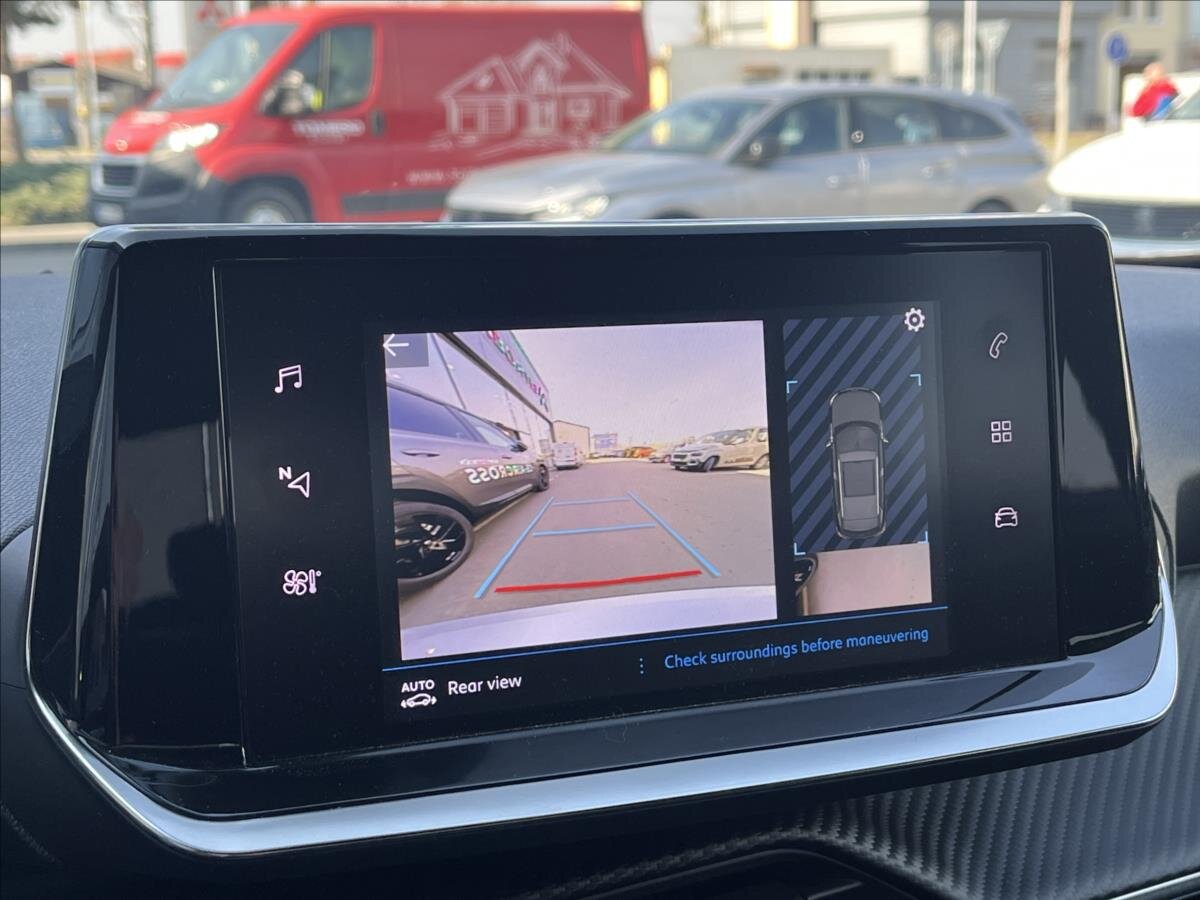 Peugeot 2008 SUV / Terénní 1,2 l 96 kw