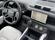 Land Rover Defender SUV 3,0 l 183 kw