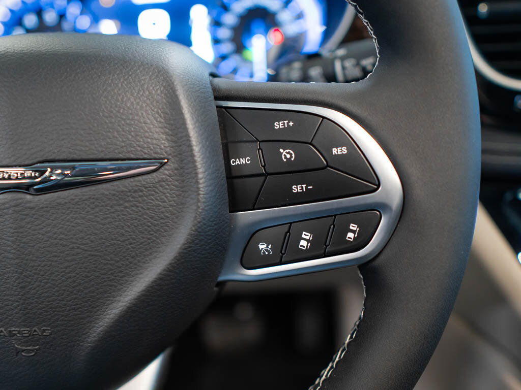 Chrysler Pacifica MPV 3,6 l 221 kw