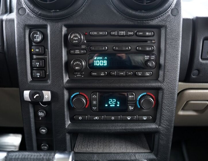 Hummer H2 SUV 6,0 l 232 kw