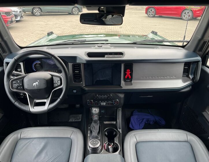 Ford Bronco SUV 2,7 l 246 kw