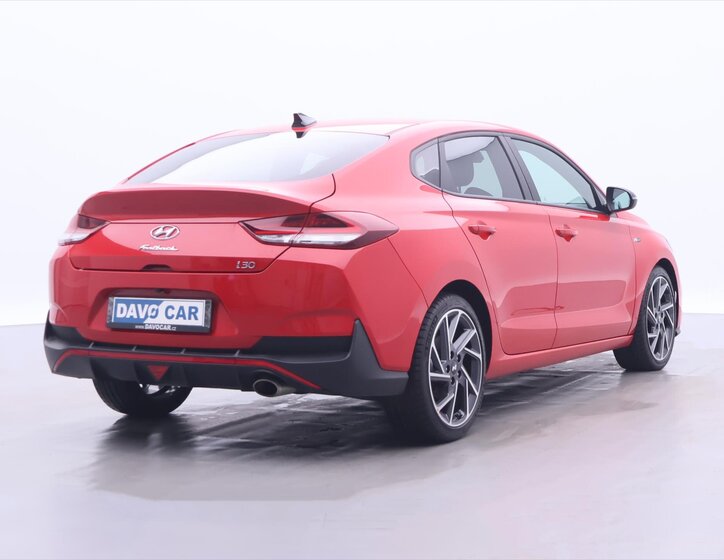 Hyundai i30 Liftback 1,5 l 117 kw