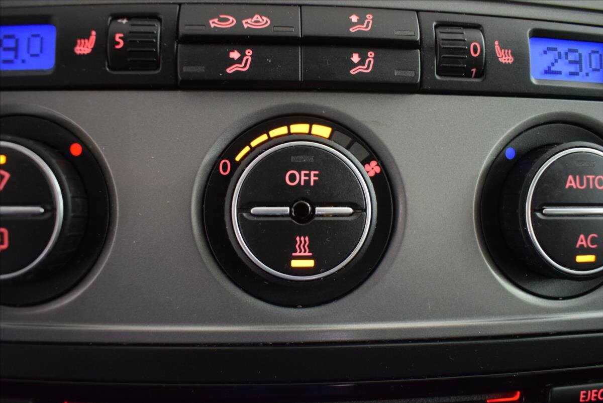 Volkswagen Touran MPV 1,4 l 103 kw