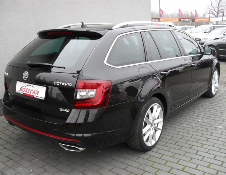Škoda Octavia Kombi 2,0 l 135 kw