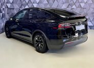 Tesla Model X SUV / Terénní 0,0 493 kw