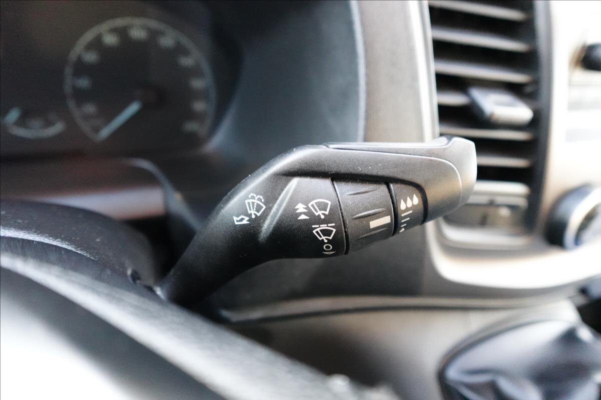 Ford Transit Custom Ostatní 2,0 l 77 kw