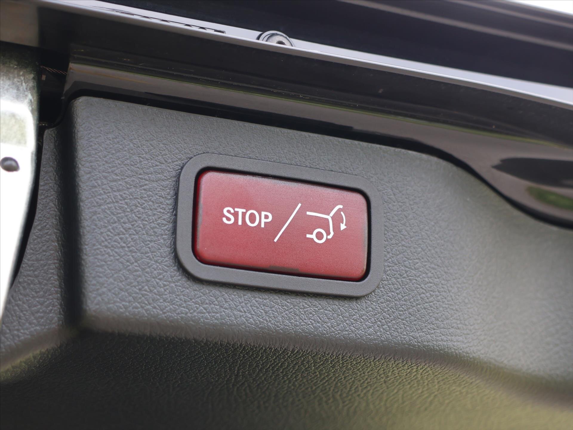 Mercedes-Benz Třídy V Kombi 2,0 l 174 kw