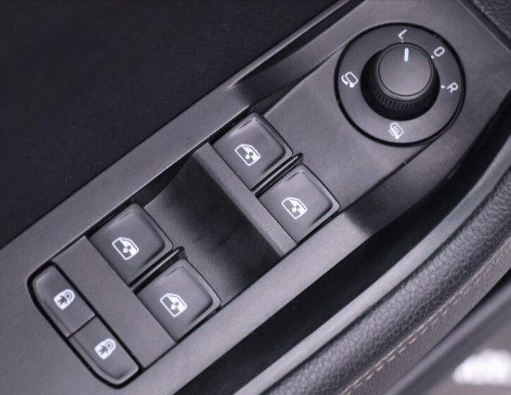 Škoda Superb Kombi 2,0 l 140 kw