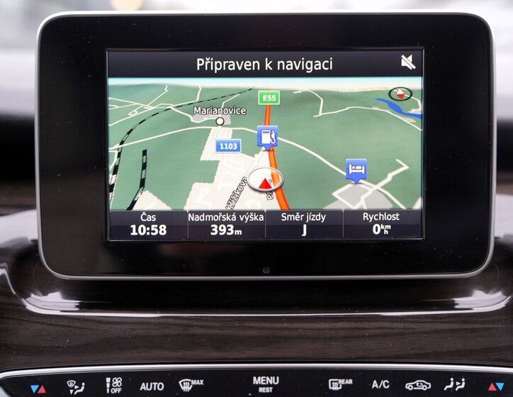 Mercedes-Benz Třídy V MPV 2,1 l 140 kw