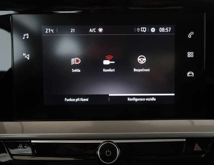 Opel Mokka SUV / Terénní 1,2 l 100 kw