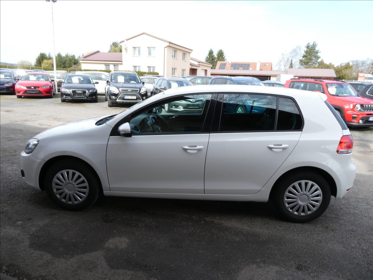 Volkswagen Golf Hatchback 1,2 l 63 kw