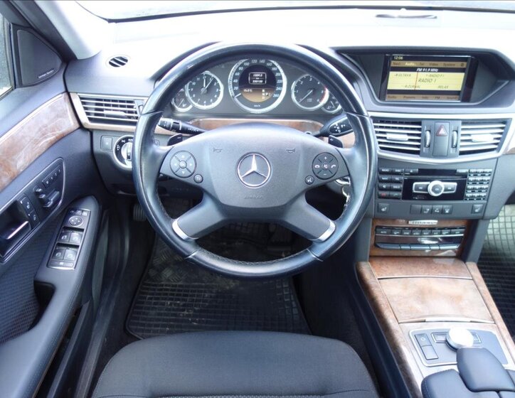 Mercedes-Benz Třídy E Kombi 3,0 l 195 kw