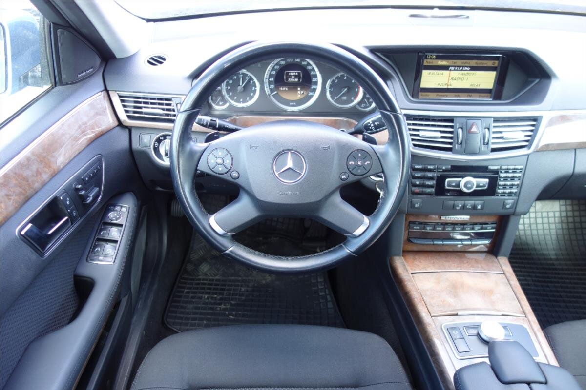 Mercedes-Benz Třídy E Kombi 3,0 l 195 kw