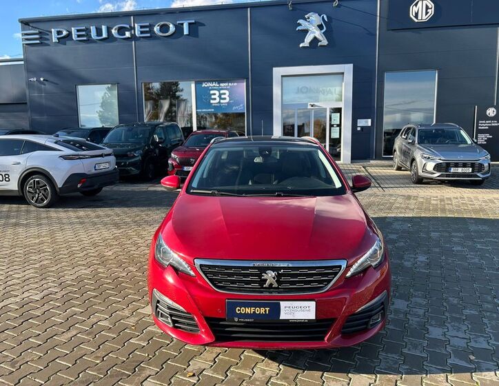 Peugeot 308 13