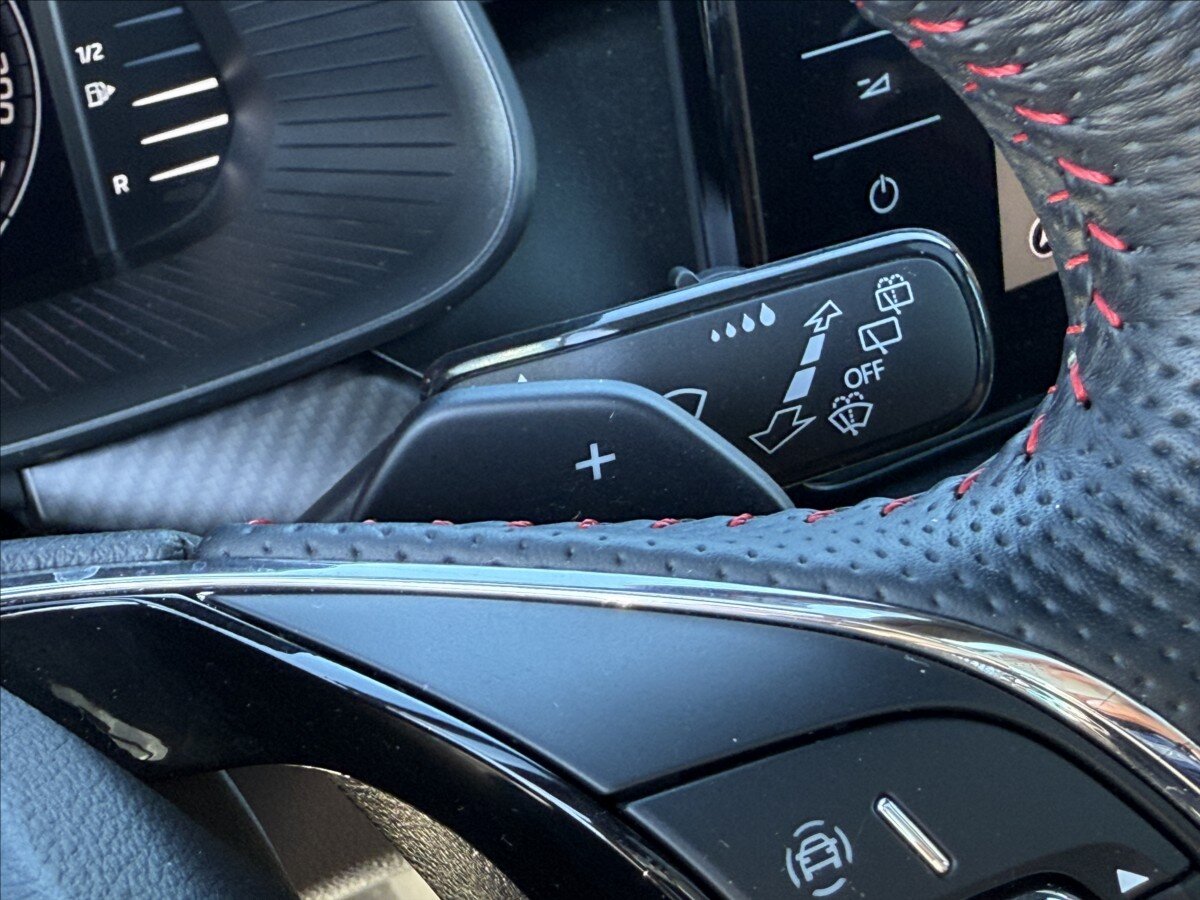 Škoda Kamiq SUV / Terénní 1,5 l 110 kw