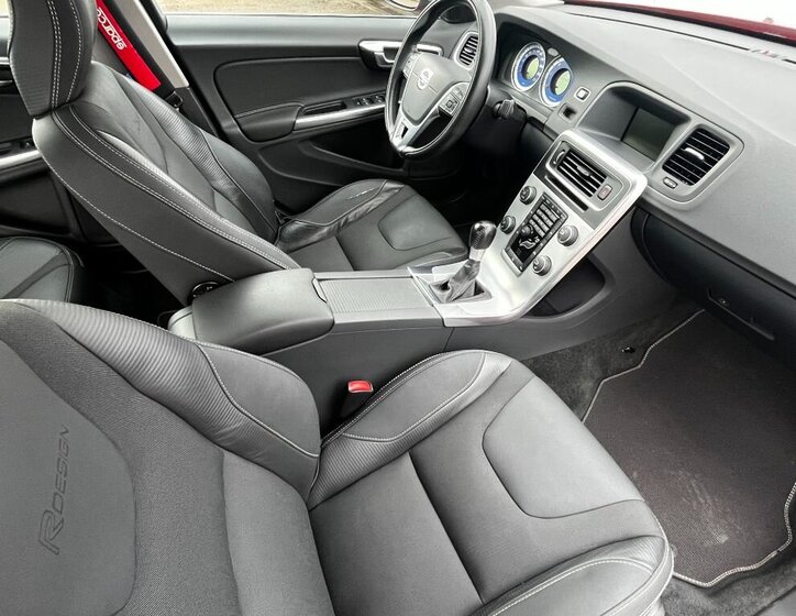 Volvo S60 Sedan 0,0 120 kw