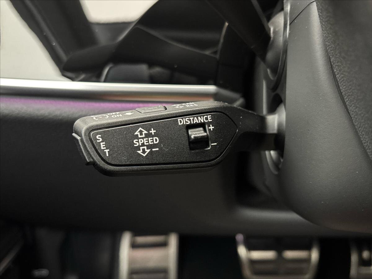 Audi A8 Sedan / Limuzína 3,0 l 210 kw