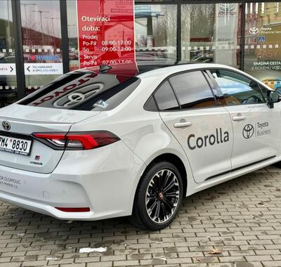 Toyota Corolla 3