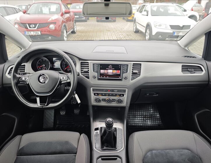 Volkswagen Golf Sportsvan 15