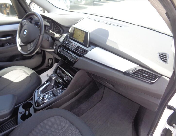 BMW Řada 2 Kombi 1,5 l 100 kw