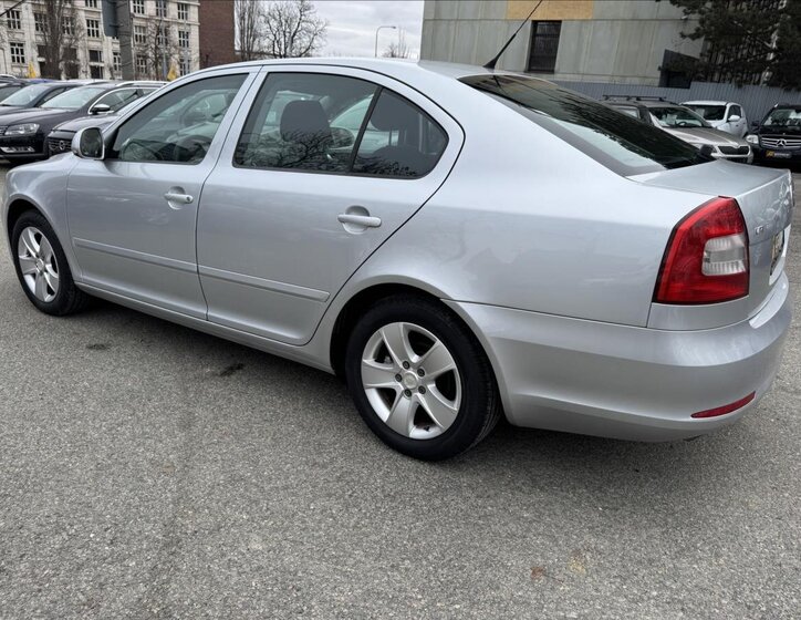 Škoda Octavia Hatchback 1,6 l 75 kw