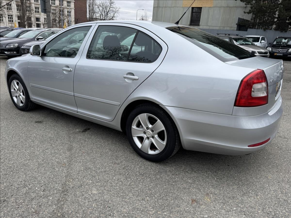 Škoda Octavia Hatchback 1,6 l 75 kw