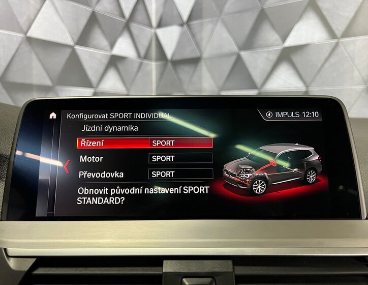 BMW X3 SUV / Terénní 3,0 l 195 kw