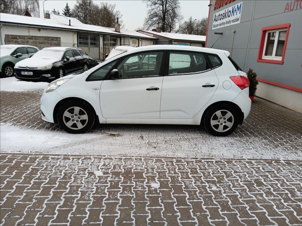 KIA Venga MPV 1,4 l 66 kw