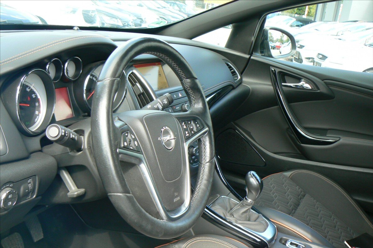 Opel Cascada Kabriolet 1,4 l 103 kw