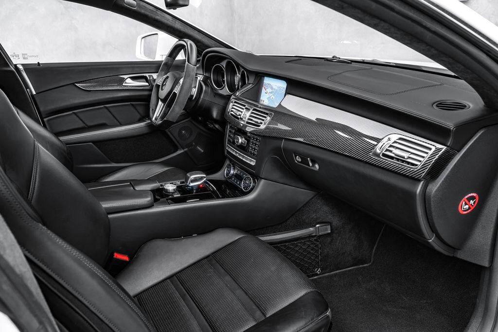 Mercedes-Benz CLS Kupé 5,5 l 386 kw