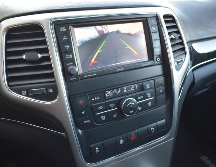 Jeep Grand Cherokee 24