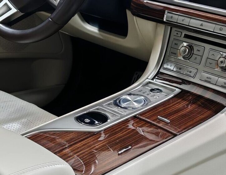 Jaguar XF Sedan 0,0 0