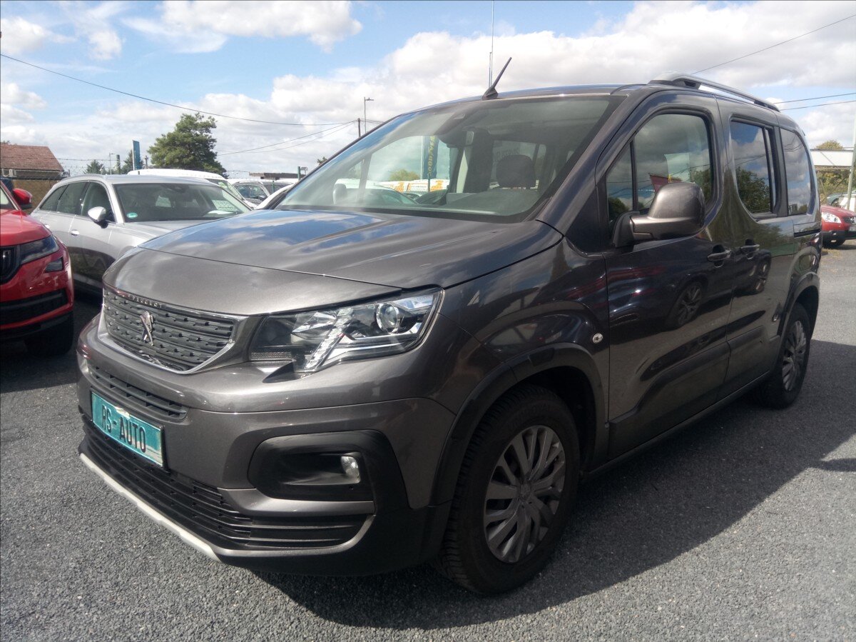 Peugeot Rifter MPV 1,2 l 81 kw